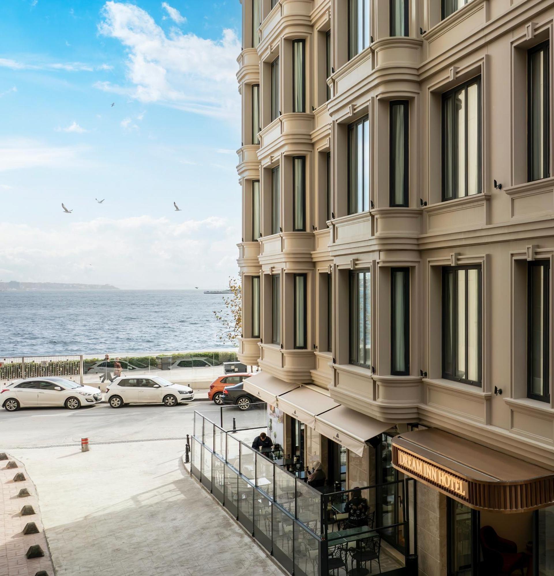 Dream Inn Karakoey Bosphorus Istanbul Exterior photo